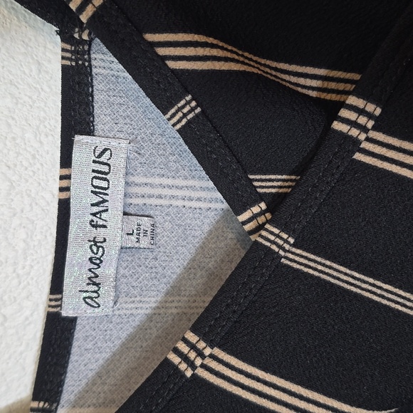 Women's Almost Famous Black Striped romper size L - Picture 2 of 6